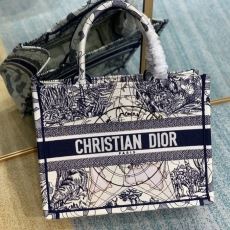 Christian Dior Shopping Bags